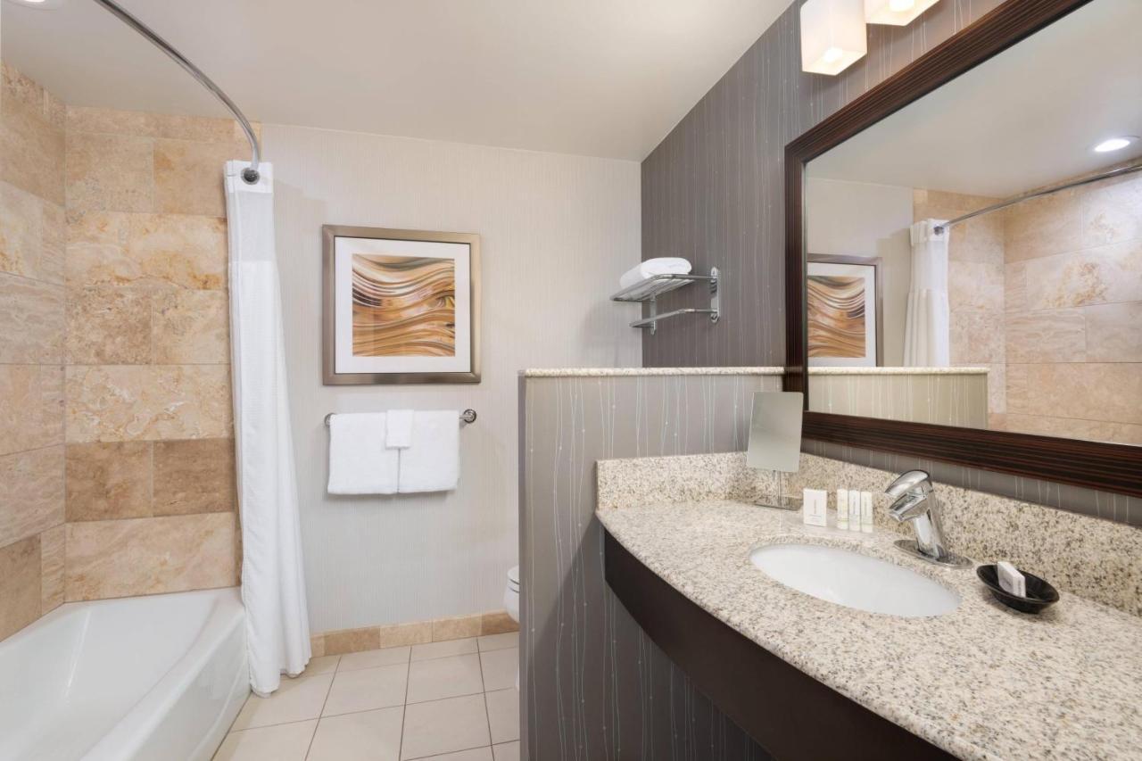 Courtyard By Marriott Pittsburgh Washington Meadow Lands Hotel Exterior foto