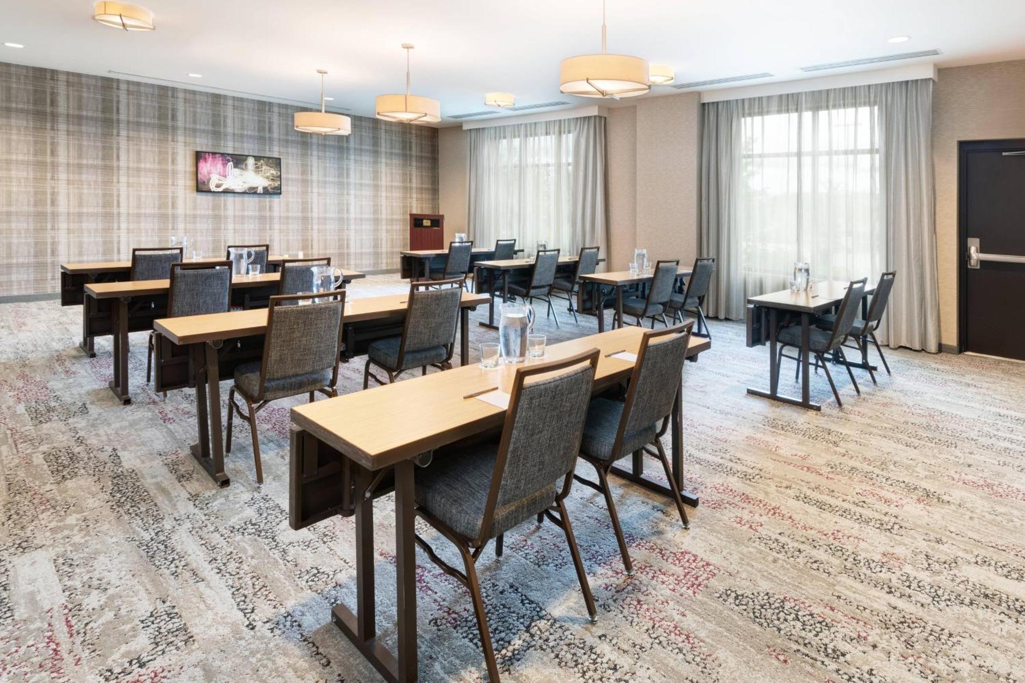 Courtyard By Marriott Pittsburgh Washington Meadow Lands Hotel Exterior foto