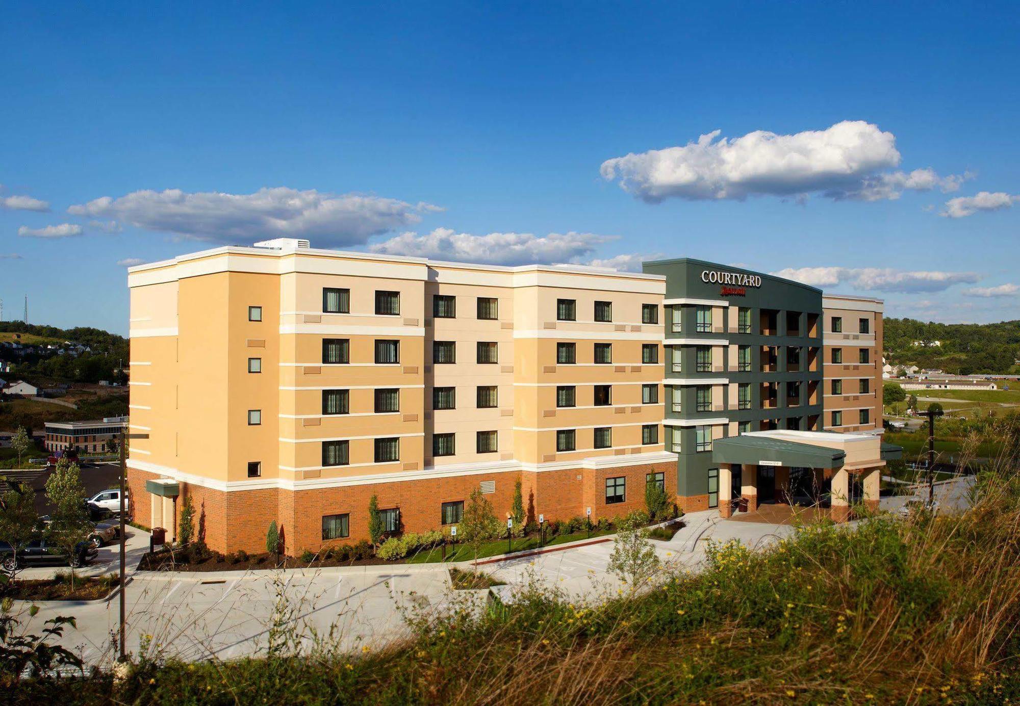 Courtyard By Marriott Pittsburgh Washington Meadow Lands Hotel Exterior foto