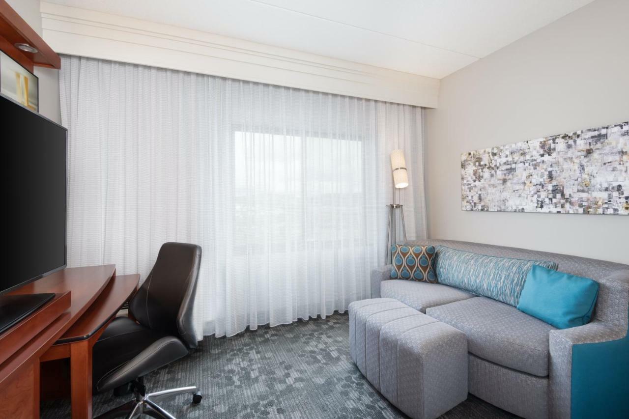 Courtyard By Marriott Pittsburgh Washington Meadow Lands Hotel Exterior foto